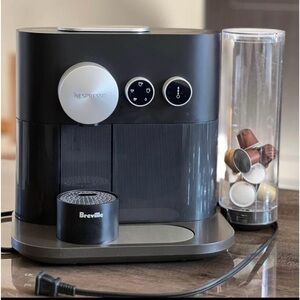 Breville-Nespresso USA BEC720BLK Nespresso Expert by Breville
